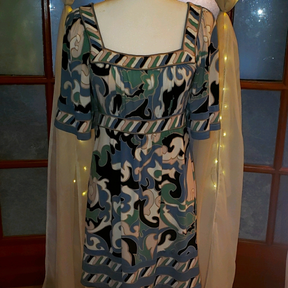 BCBG dress xs
